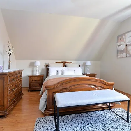 Au Pied Du Vignoble Casa de Férias *